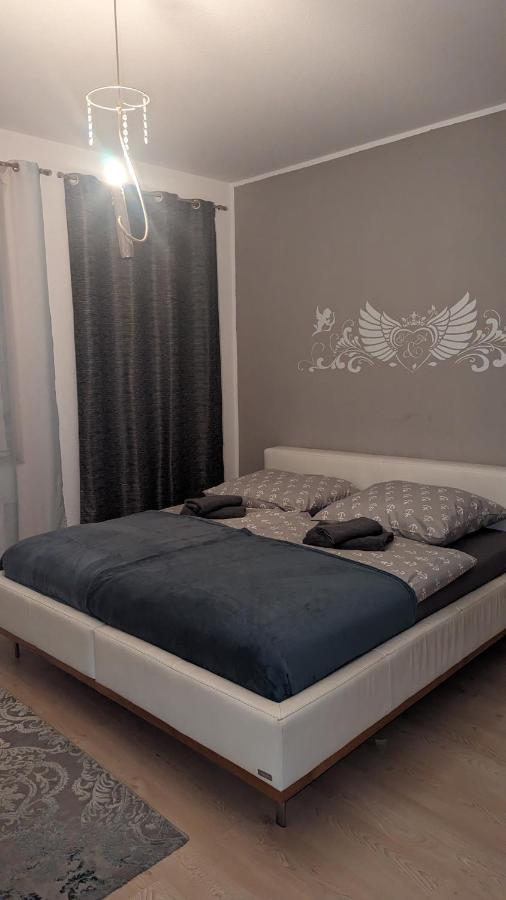 Ferienwohnung แอร์ฟวร์ท ภายนอก รูปภาพ